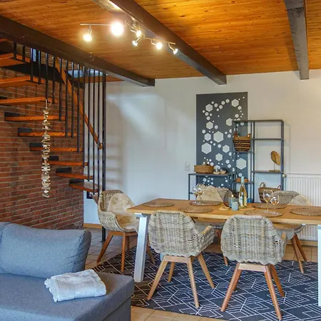 3 Bedroom Gorgeous In Semesterbostad Otterndorf