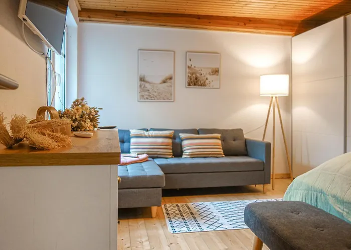 3 Bedroom Gorgeous In Σπίτι διακοπών Otterndorf